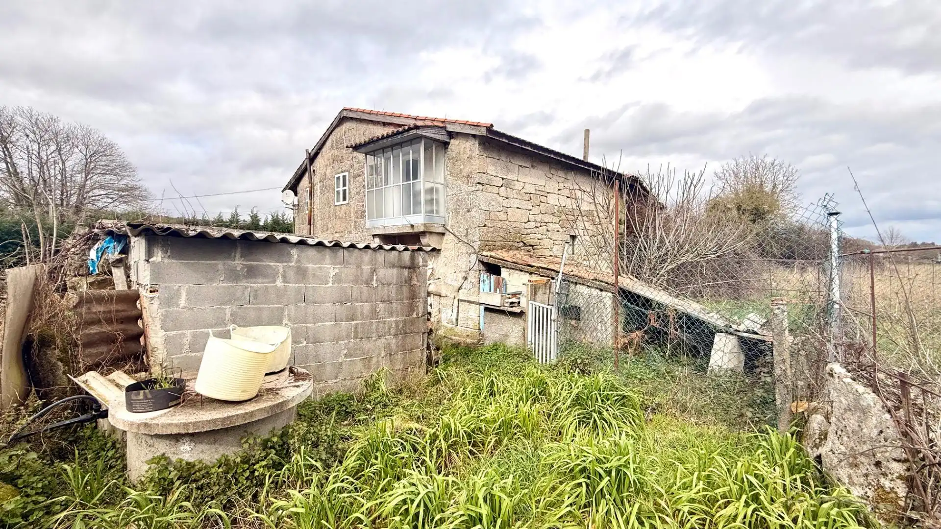 Exterior view of Houses for sale in Sandiás  with Private garden and Balcony
