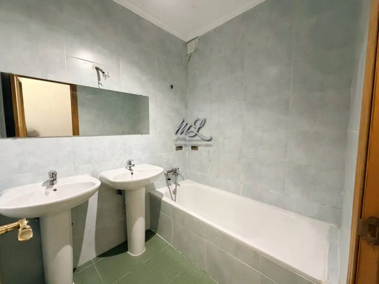 Baño de Casa adosada en venta en Toledo con Calefacción, Jardín privado y Terraza