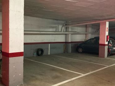Einzelparkplatz zur Miete in Avenida Salvador Dalí 97