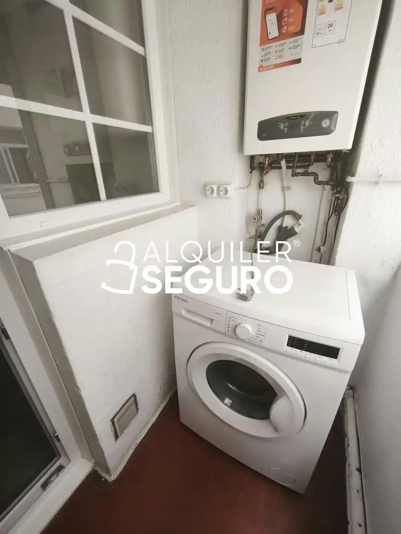 Garten von Wohnung zur Miete in Zaragoza mit Heizung, Terrasse und Möbliert