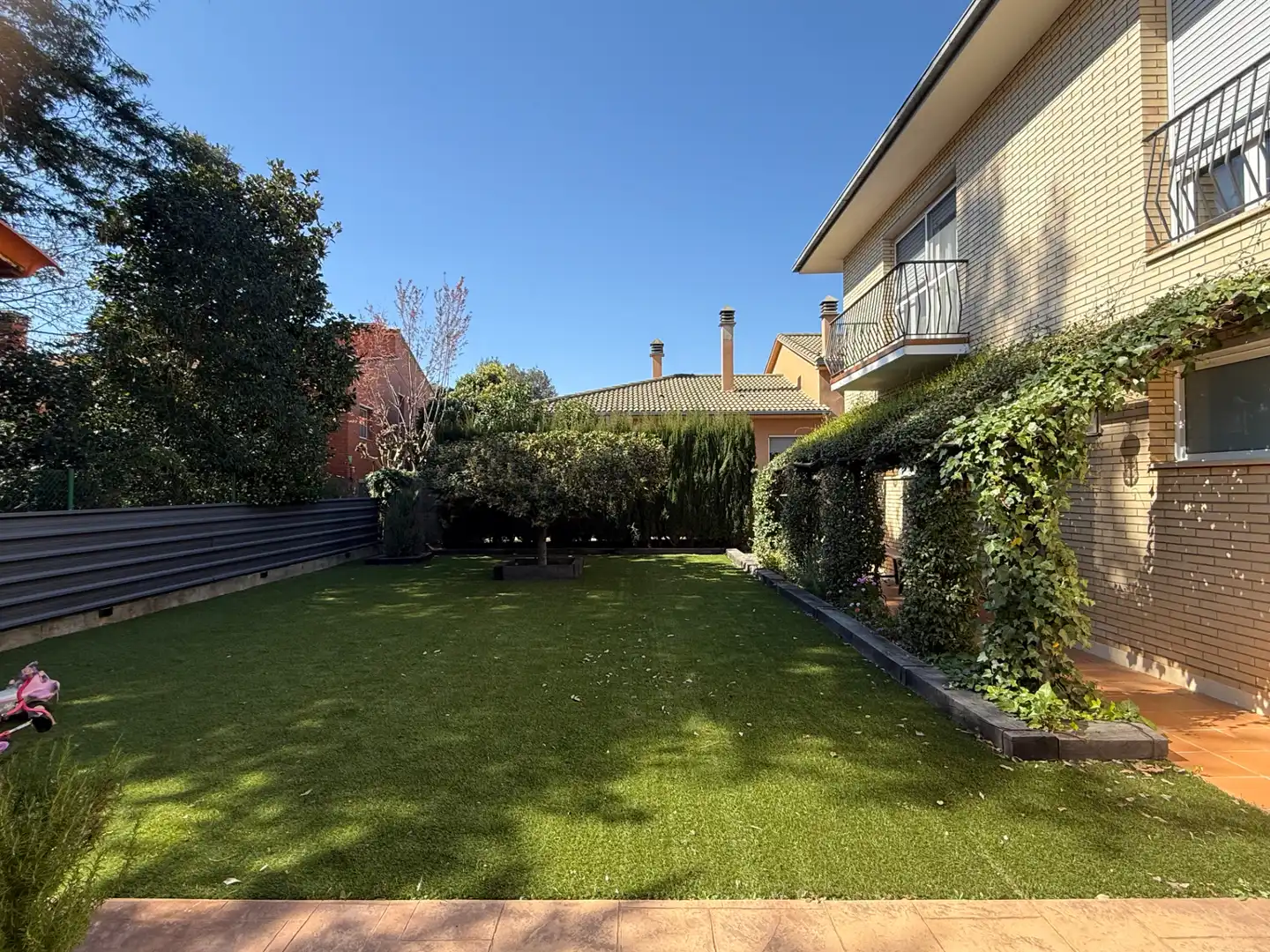 Jardín de Casa o chalet en venta en Besalú con Aire acondicionado, Calefacción y Jardín privado