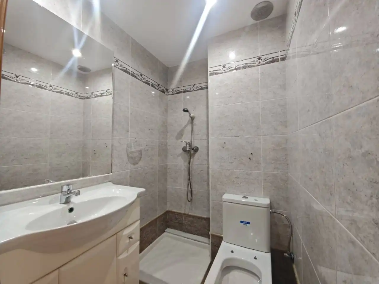 Bathroom of Flat for sale in Blanes  with Heating