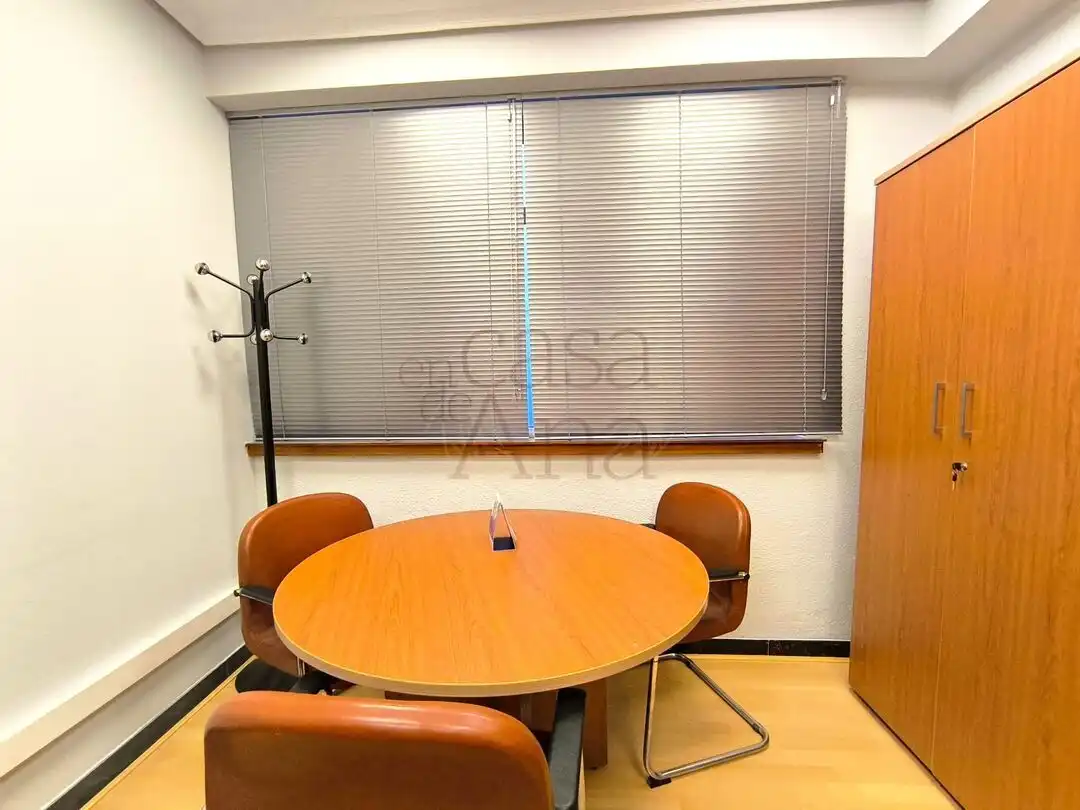 Büro zur Miete in Bilbao  mit Möbliert