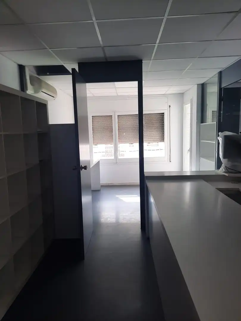 Gewerbefläche zur Miete in Sota el Cami Ral, imagen 3