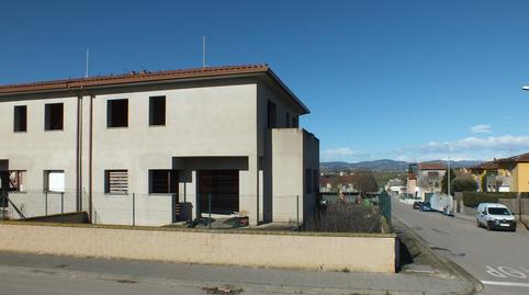 Foto 3 de Casa adosada en venda a Roda de Ter, Barcelona