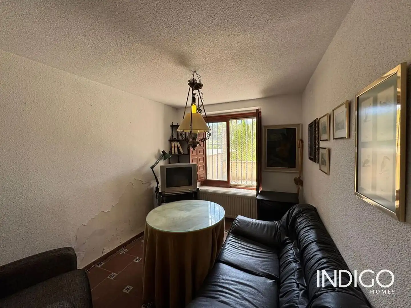 Sala d'estar de Casa adosada en venda en Ibi amb Calefacció, Traster i Moblat