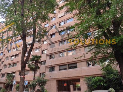 Exterior view of Flat for sale in  Madrid Capital  with Air Conditioner