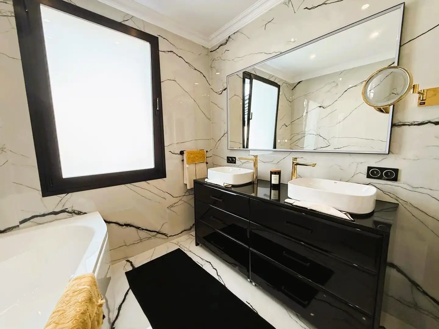 Bathroom of Houses for sale in Adeje  with Air Conditioner, Private garden and Terrace
