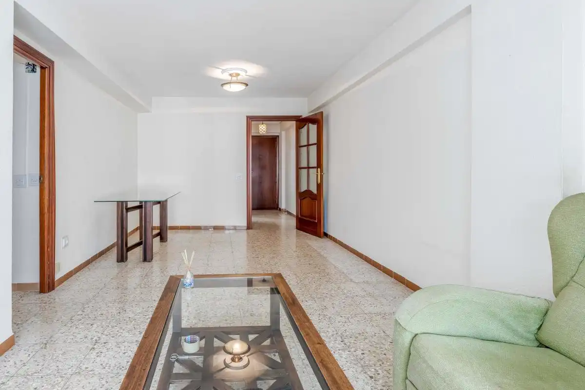 Flat for sale in Sevilla  with Air Conditioner, Heating and Private garden