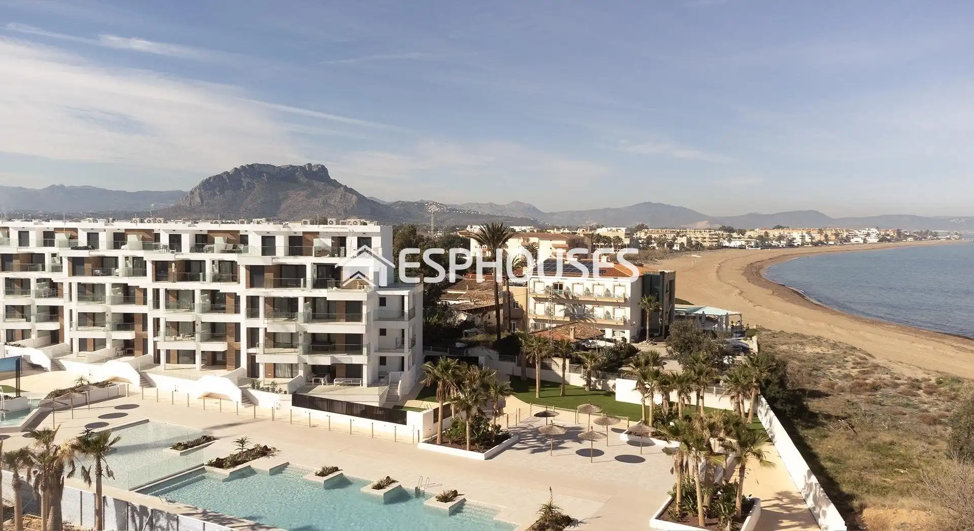 Exterior view of Attic for sale in Dénia  with Terrace, Balcony and Community pool