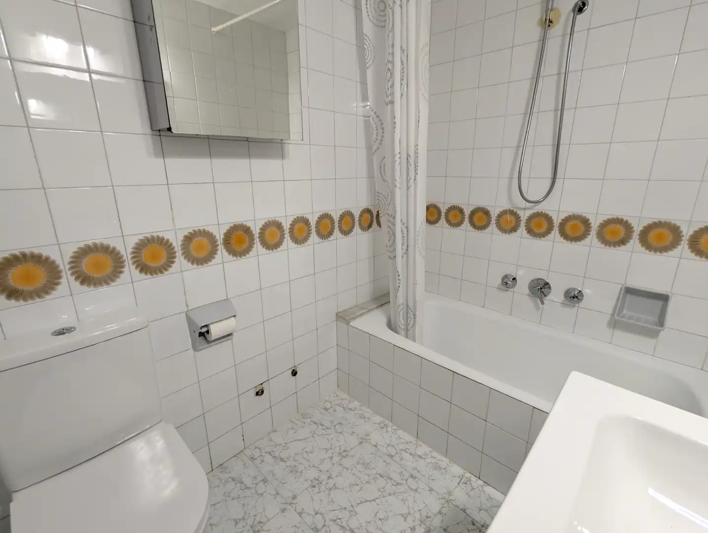 Bathroom of Apartments for sale in Castell d'Aro, Platja d'Aro i s'Agaró  with Air Conditioner, Heating and Terrace