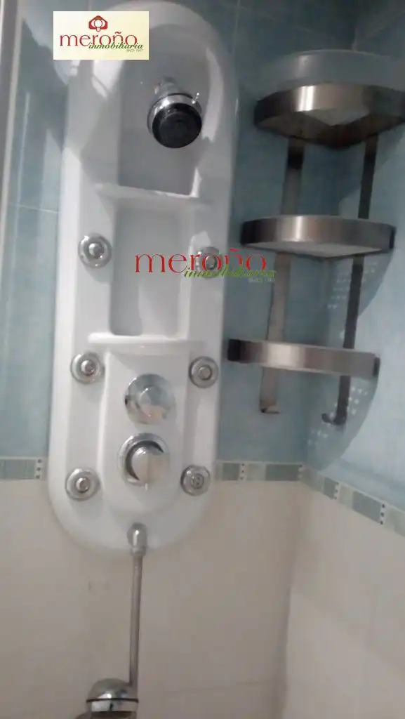 Baño de Piso de alquiler en Elche / Elx con Amueblado