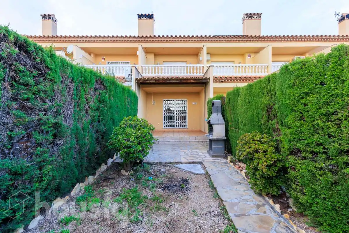 House with terrace for sale in CL De les Gardenies ., imagen 5
