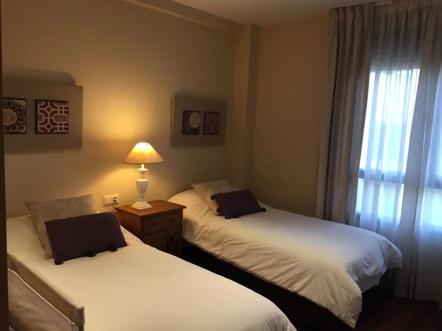 Bedroom of Flat for sale in Córdoba  with Air Conditioner, Heating and Parquet flooring