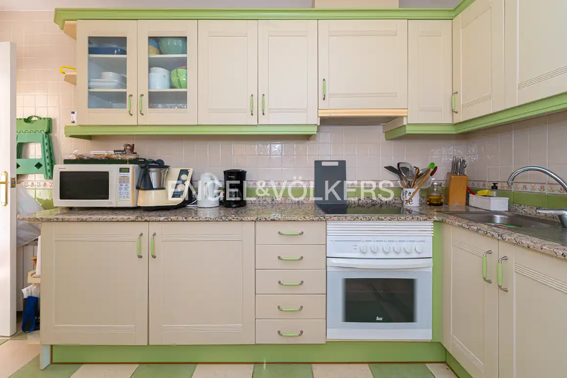 Kitchen of Houses for sale in Villajoyosa / La Vila Joiosa  with Air Conditioner, Private garden and Terrace