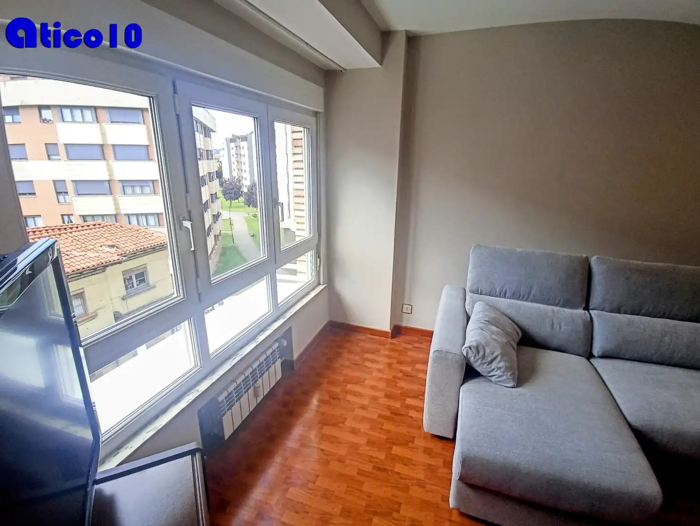 Schlafzimmer von Wohnung zur Miete in Oviedo  mit Heizung, Terrasse und Möbliert