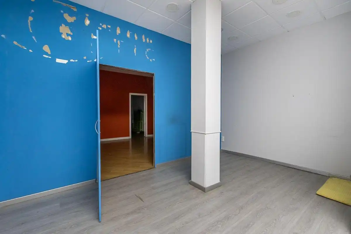 Local comercial de lloguer a Beiro, imagen 6