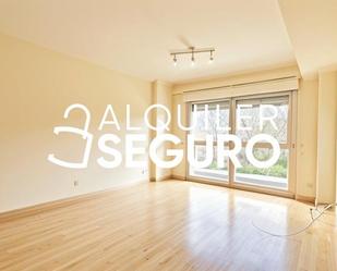 Exterior view of Flat to rent in  Madrid Capital  with Air Conditioner, Heating and Storage room