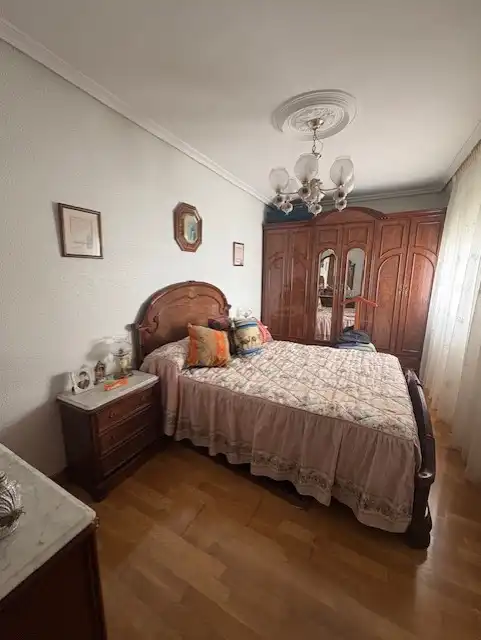 Dormitori de Pis en venda en Valladolid amb Calefacció i Terrassa