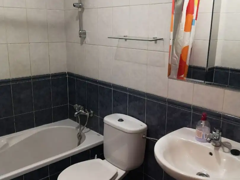 Baño de Piso de alquiler en Centro
