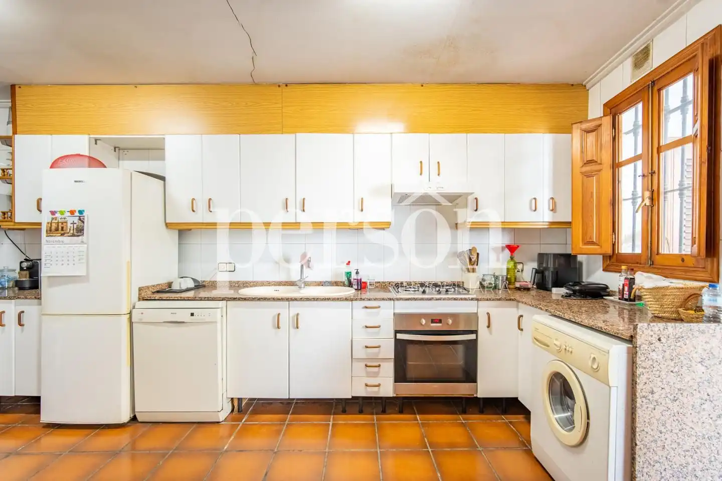 Cuina de Casa o xalet en venda en Rocafort amb Aire condicionat, Jardí privat i Terrassa