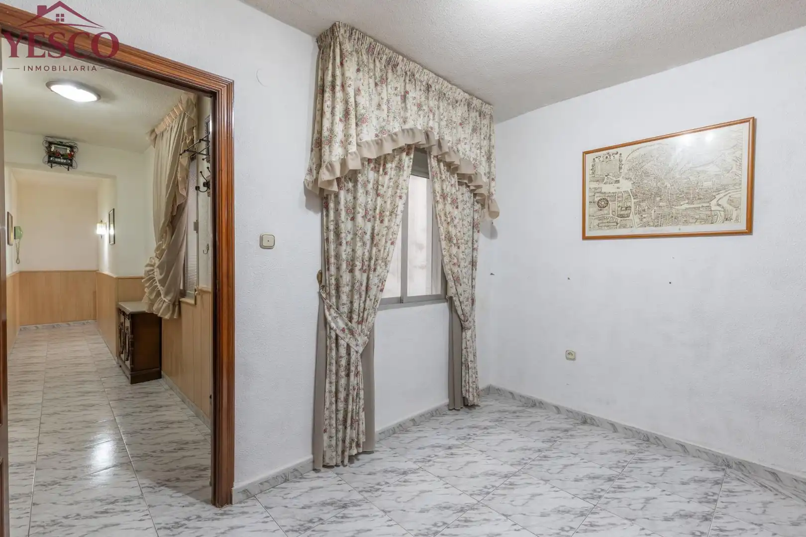 Dormitori de Pis en venda en Granada amb Aire condicionat i Balcó