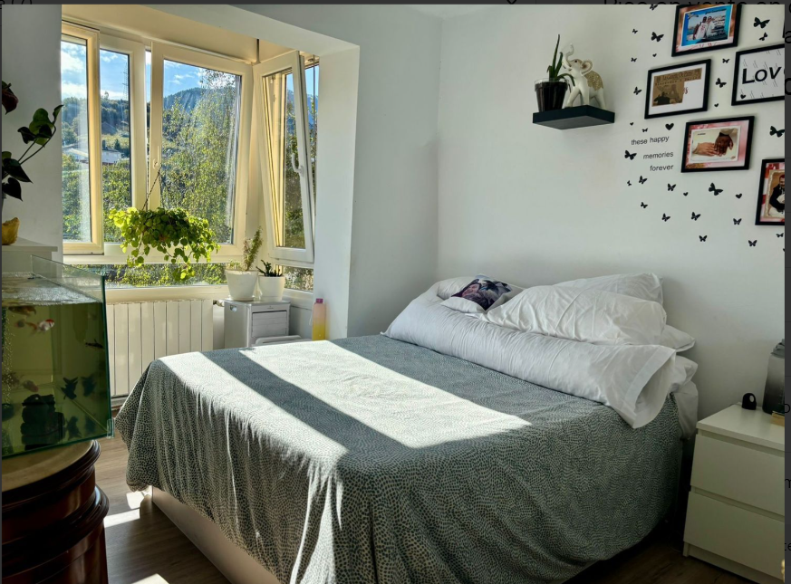 Dormitori de Pis en venda en Bilbao  amb Calefacció