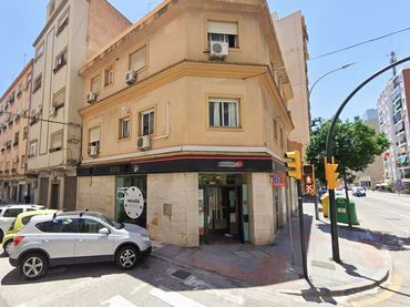 Local comercial en venda a Bailén - Miraflores