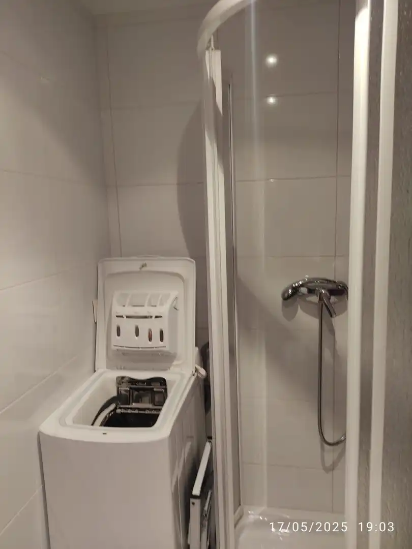 Badezimmer von Wohnungen zum Verkauf in Barreiros mit Heizung, Terrasse und Abstellraum