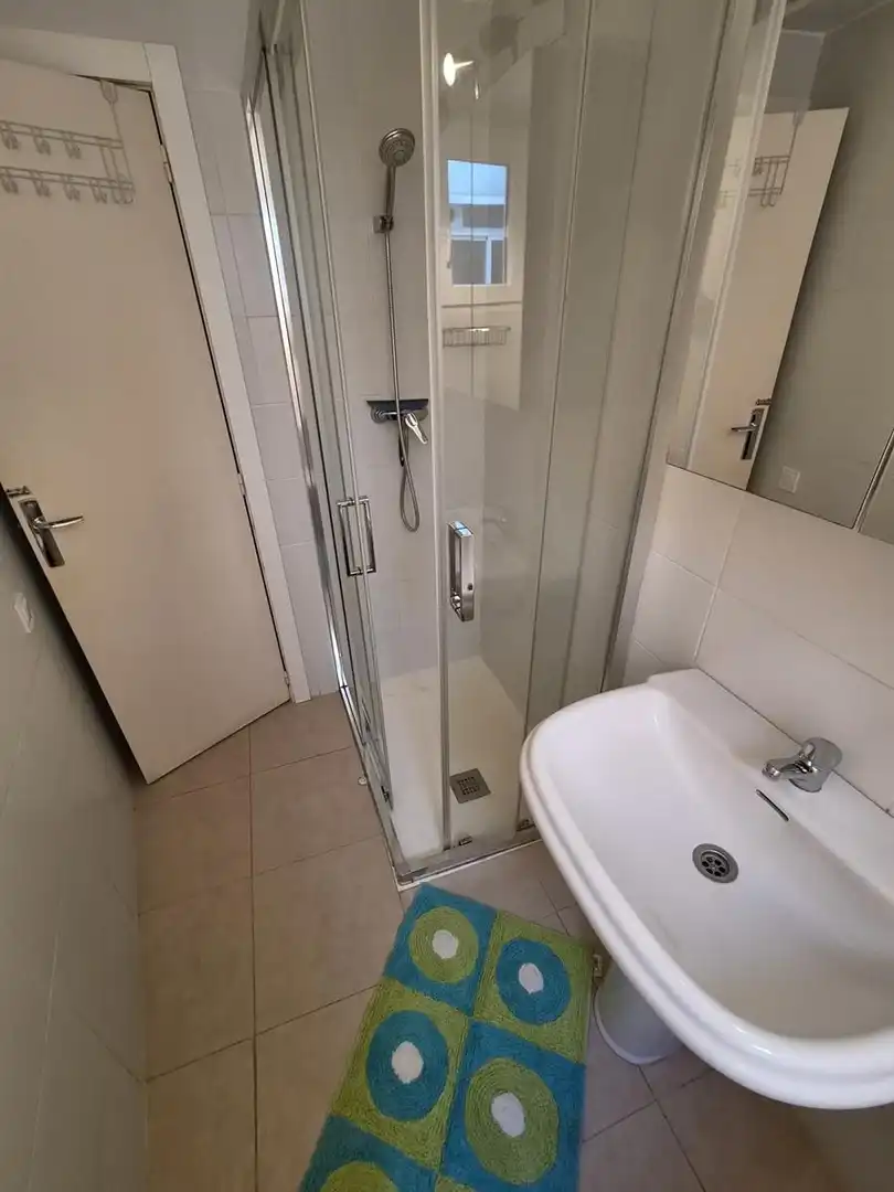 Bathroom of Flat for rent in Castellón de la Plana / Castelló de la Plana  with Furnished and Balcony