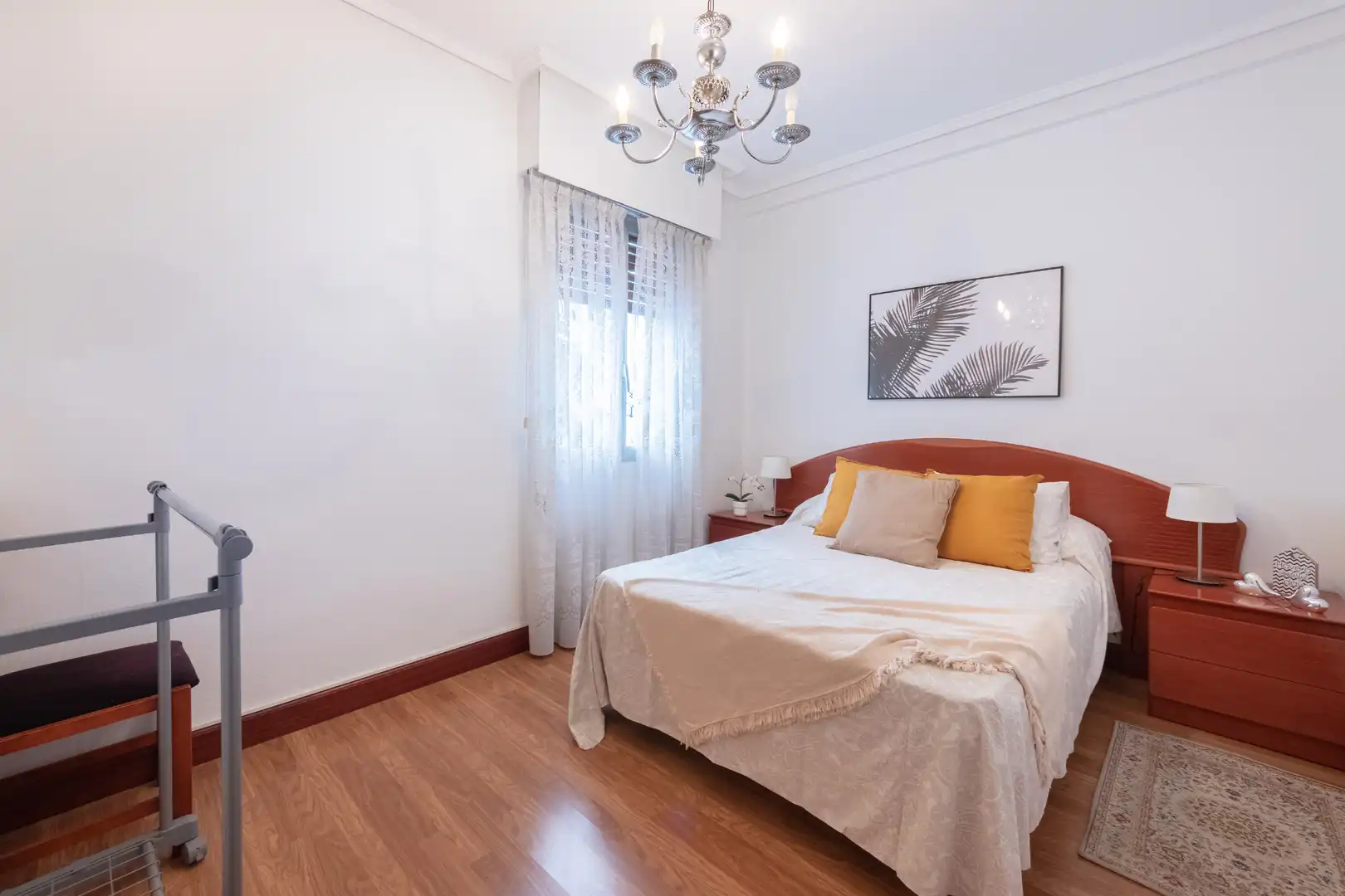 Habitación de Piso en venta en Bilbao  con Amueblado y Balcón