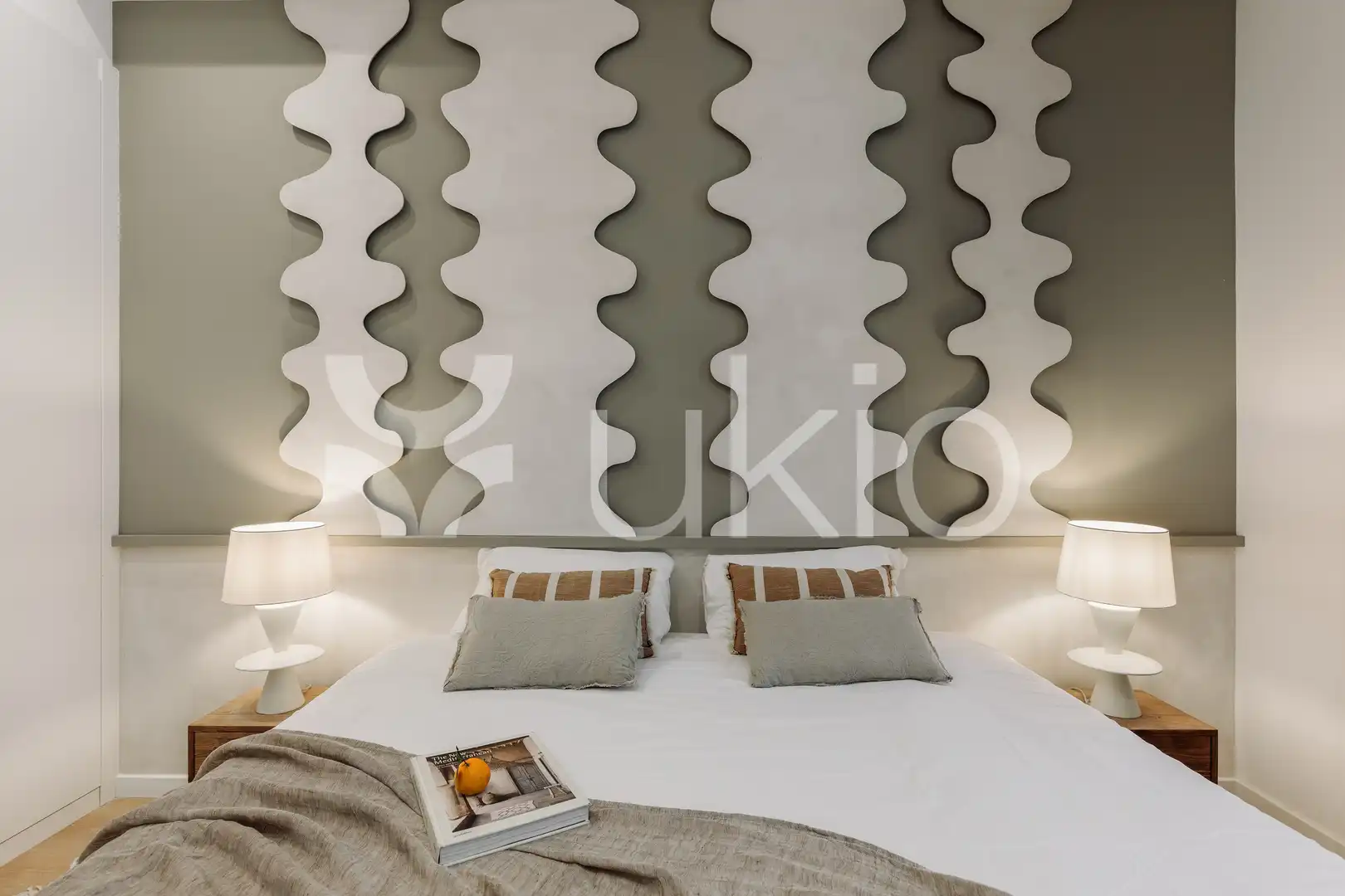 Schlafzimmer von Wohnungen zur Miete in Barcelona mit Klimaanlage, Heizung und Terrasse