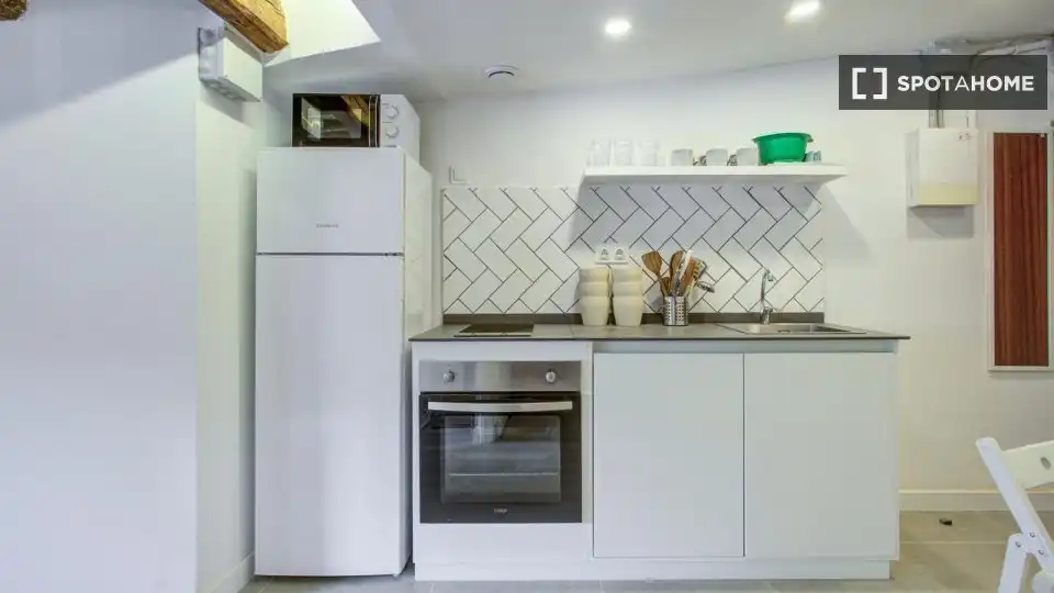 Kitchen of Flat for rent in Sant Martí