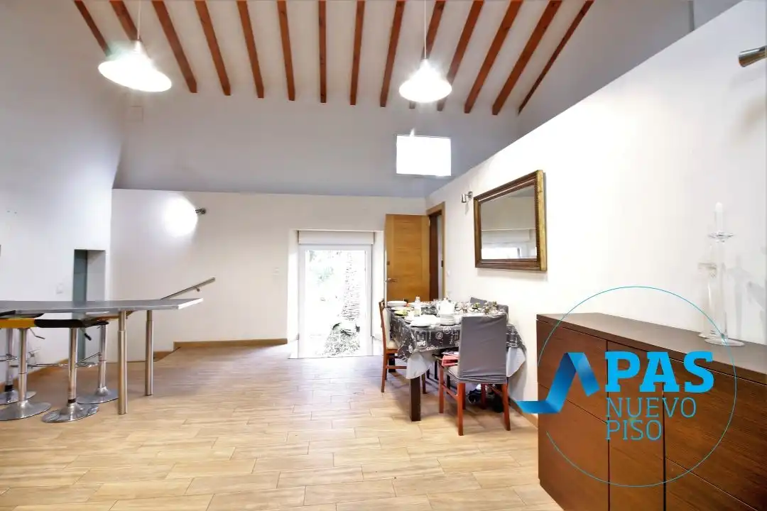 Comedor de Casa o chalet en venta en El Astillero   con Calefacción, Jardín privado y Trastero
