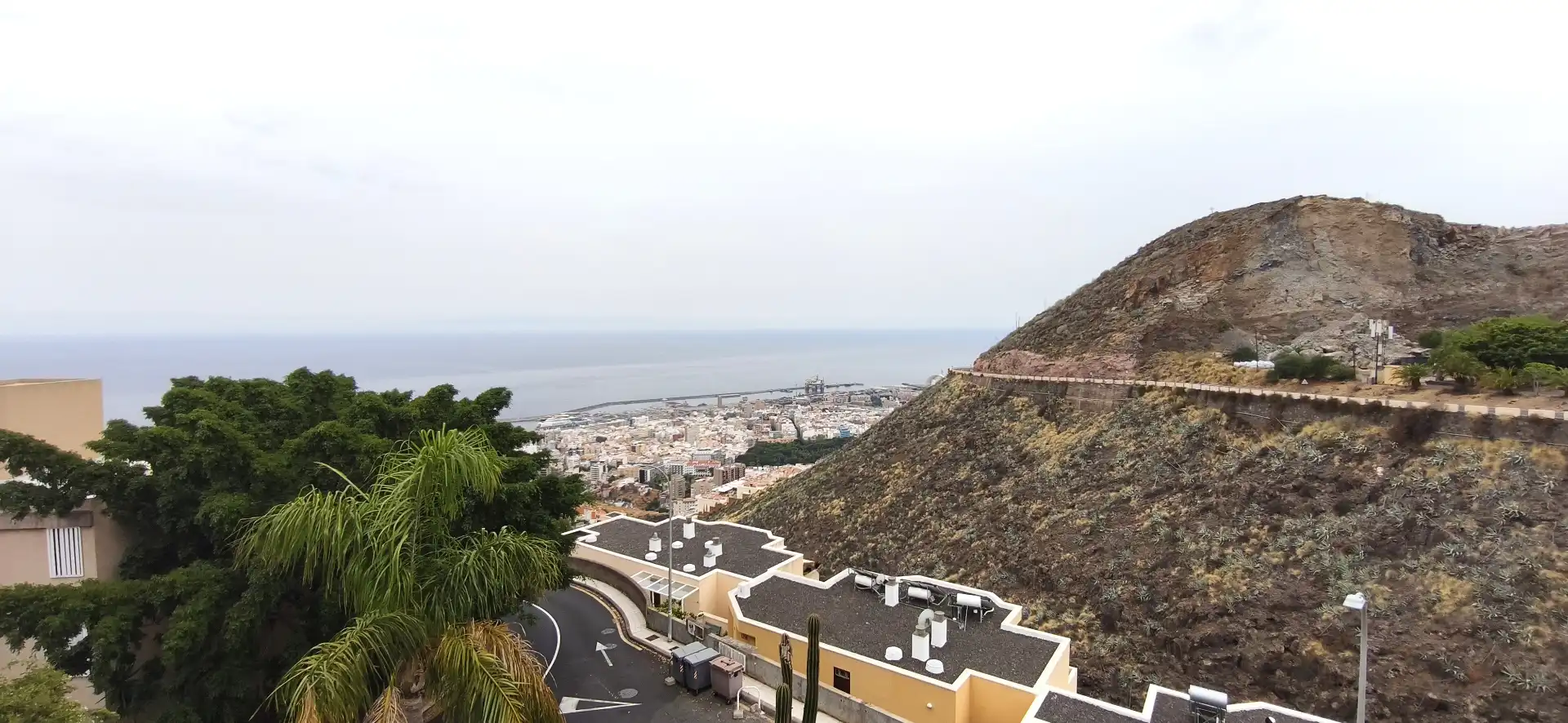 Vista exterior de Piso de alquiler en Santa Cruz de Tenerife con Parquet, Horno y Lavadora