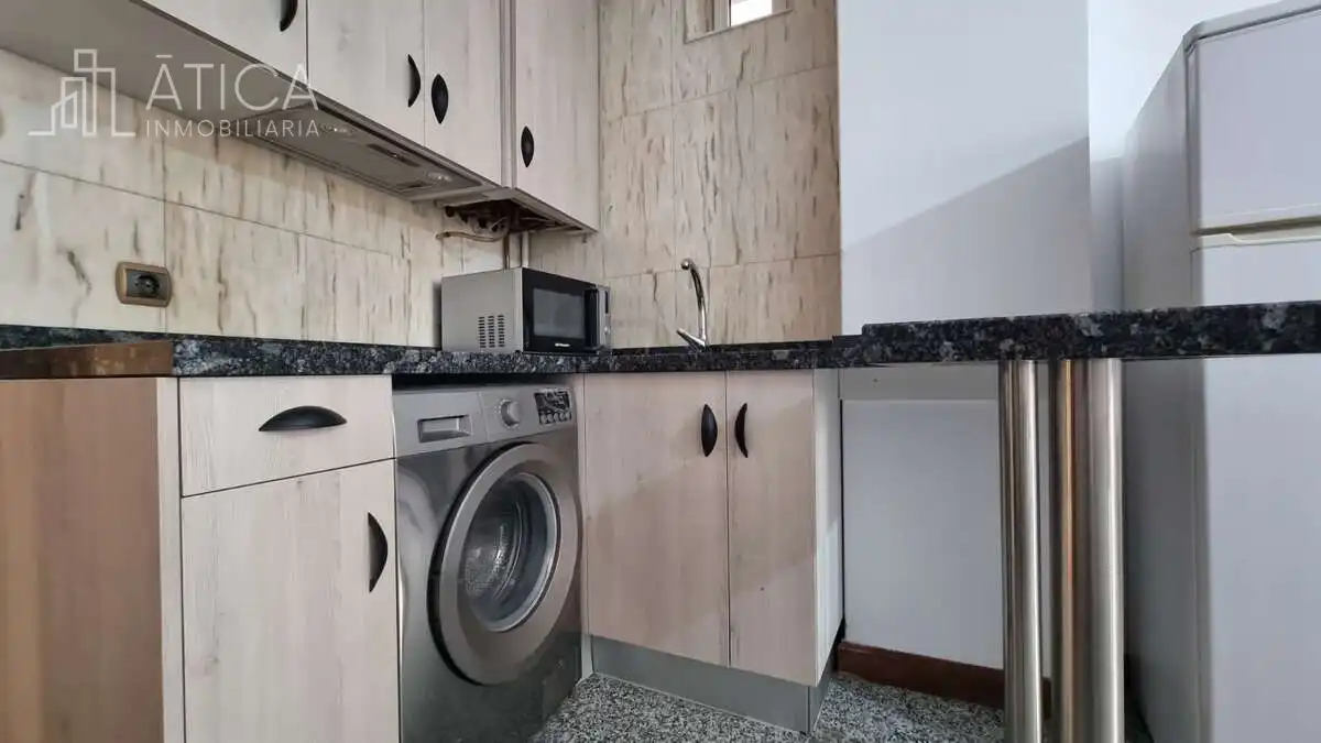 Cocina de Apartamento de alquiler en Salamanca con Calefacción y Amueblado