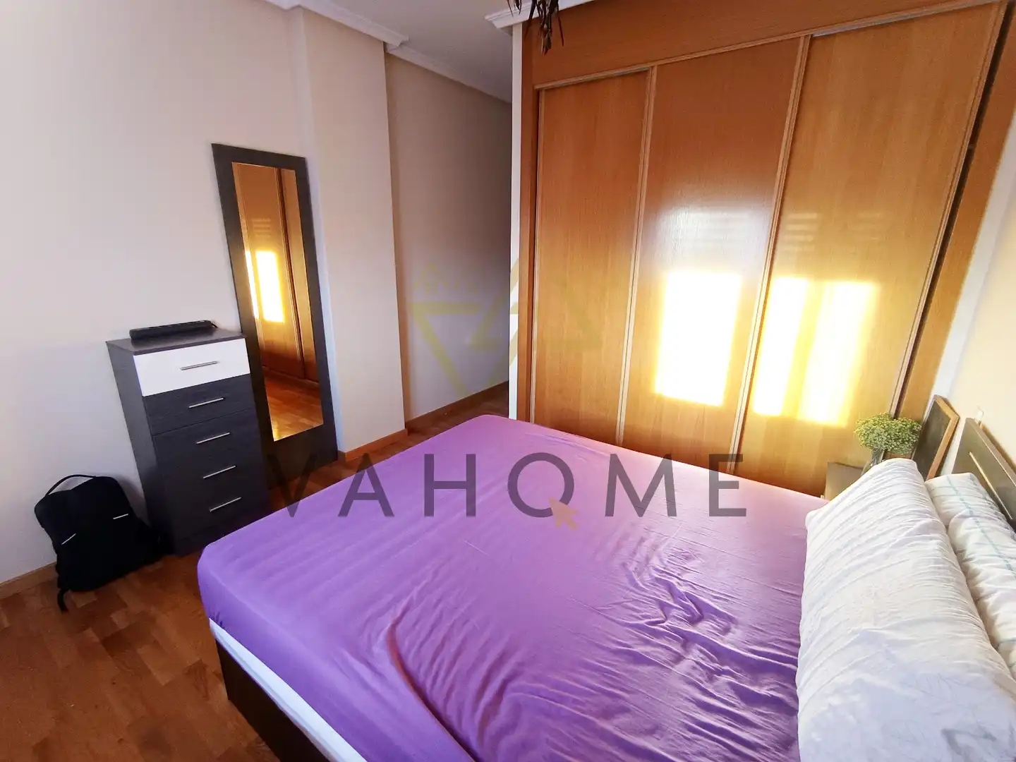 Schlafzimmer von Dachboden zum Verkauf in Ocaña mit Heizung, Terrasse und Abstellraum