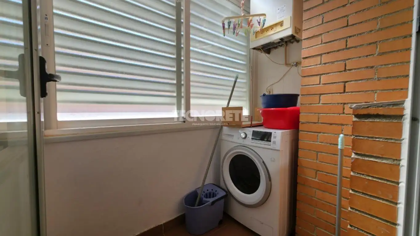 Habitación de Piso en venta en Guadalajara con Calefacción y Jardín privado