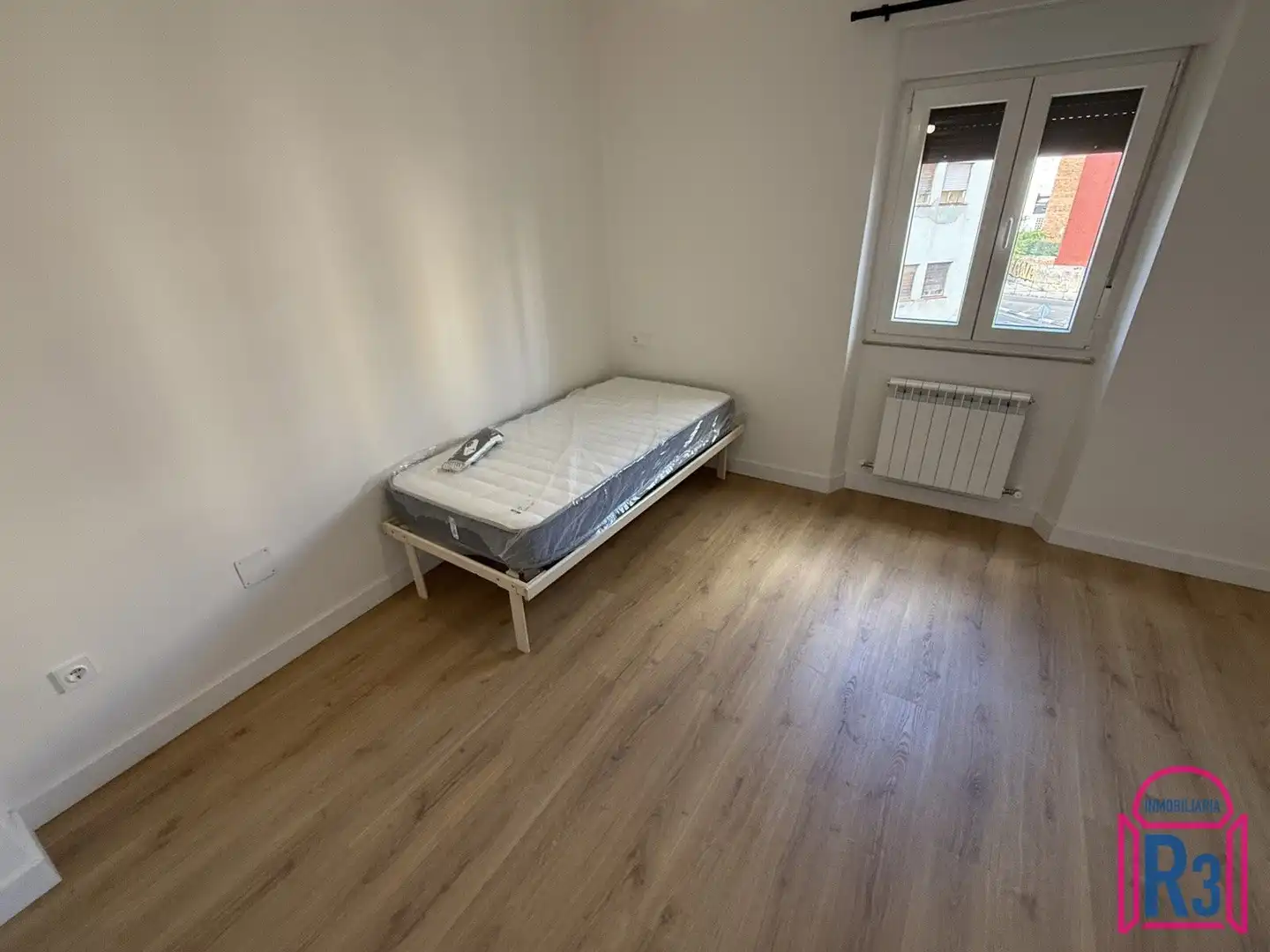 Schlafzimmer von Wohnung zur Miete in León Capital  mit Heizung, Abstellraum und Möbliert