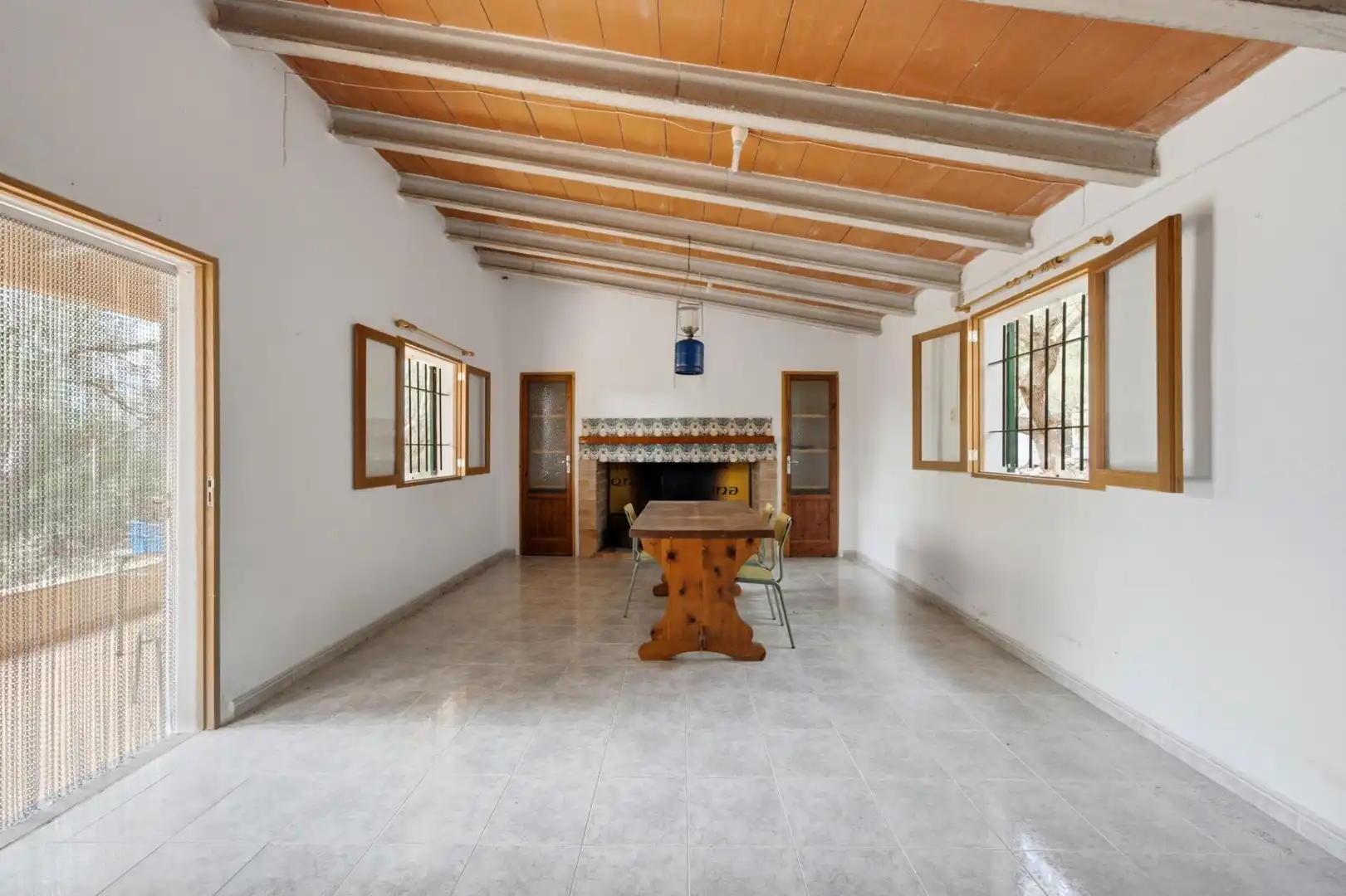 Menjador de Finca rústica en venda en Petra amb Jardí privat, Terrassa i Traster