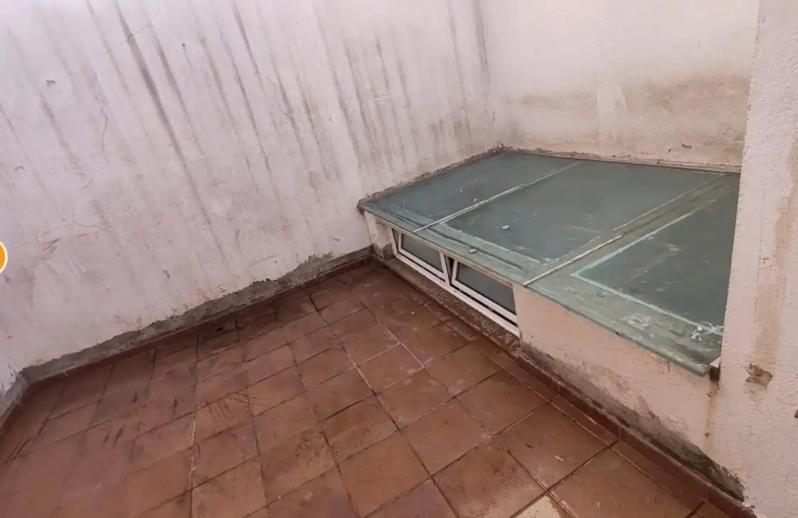 Terrassa de Casa adosada en venda en Cabanes (Girona) amb Balcó