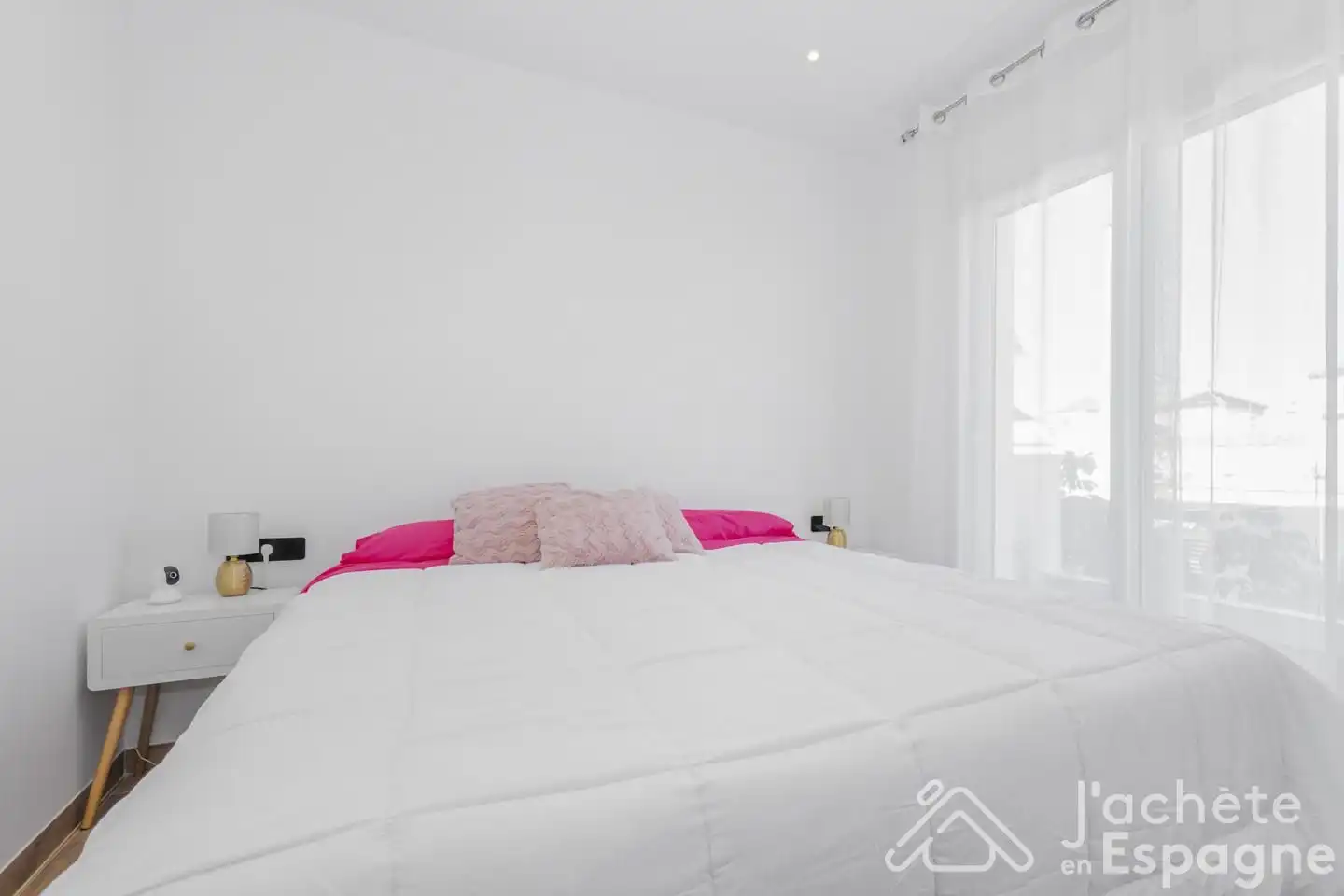 Habitación de Piso en venta en Torrevieja con Aire acondicionado y Terraza