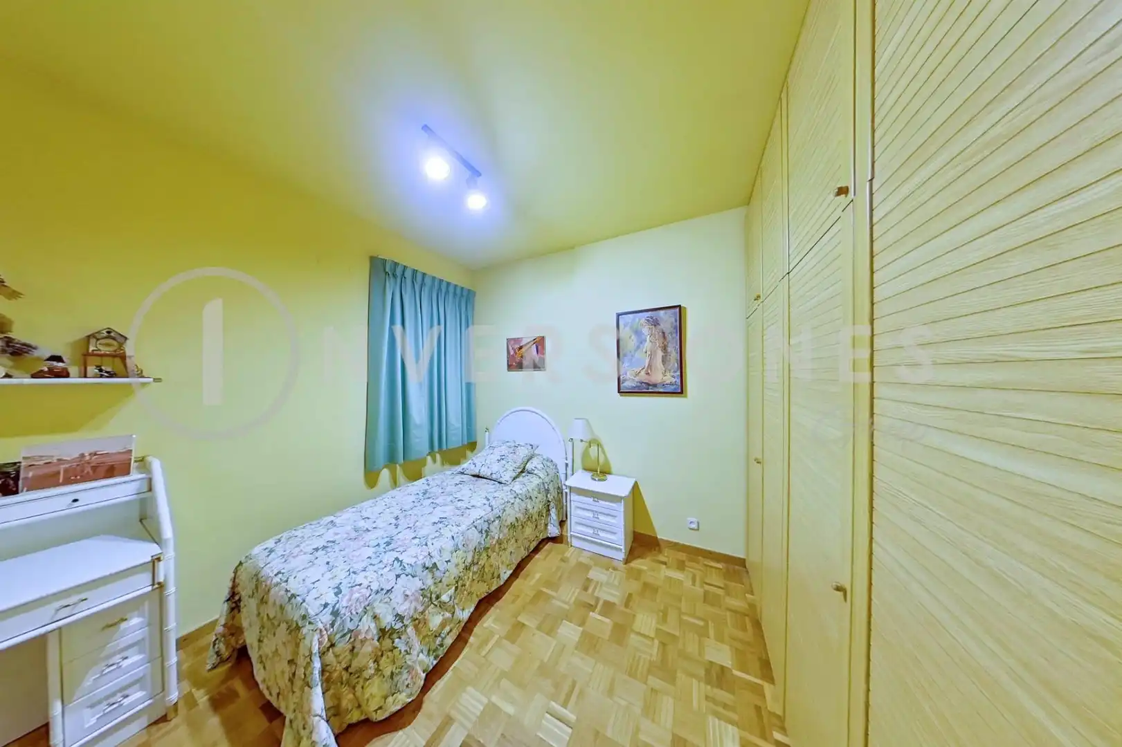 Habitación de Piso en venta en Barcelona con Aire acondicionado, Calefacción y Balcón