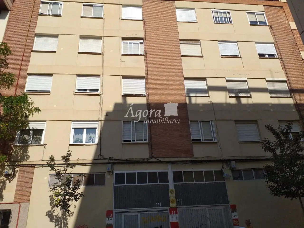 Vista exterior de Garatge en venda en Valladolid