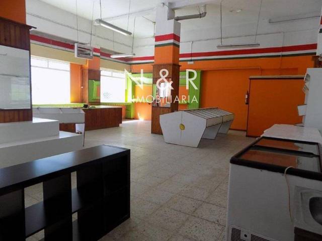 Local comercial en Alquiler en SANTA UXIA DE RIBEIRA en Campus Norte - San Caetano