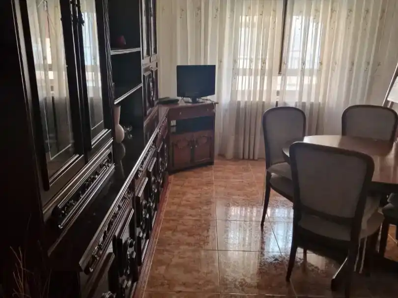 Wohnzimmer von Wohnung zur Miete in Salamanca Capital mit Balkon