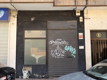 Local comercial en alquiler en C/ Álvaro Bazán
