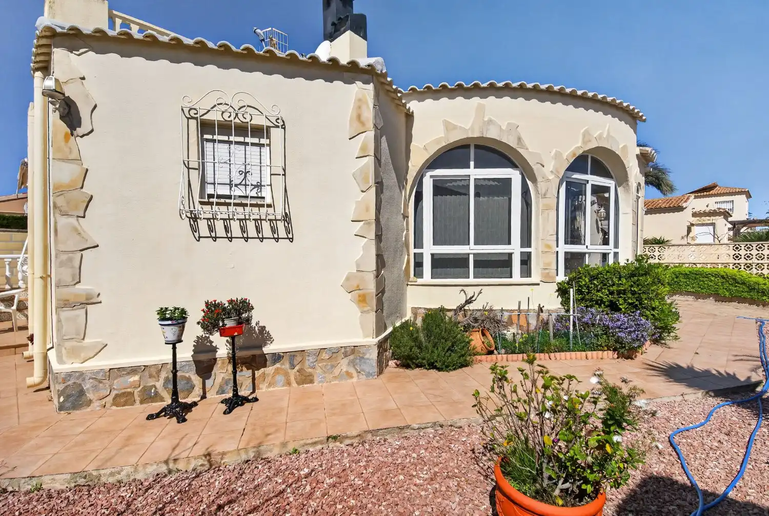 Exterior view of Houses for sale in Orihuela  with Air Conditioner, Swimming Pool and Furnished