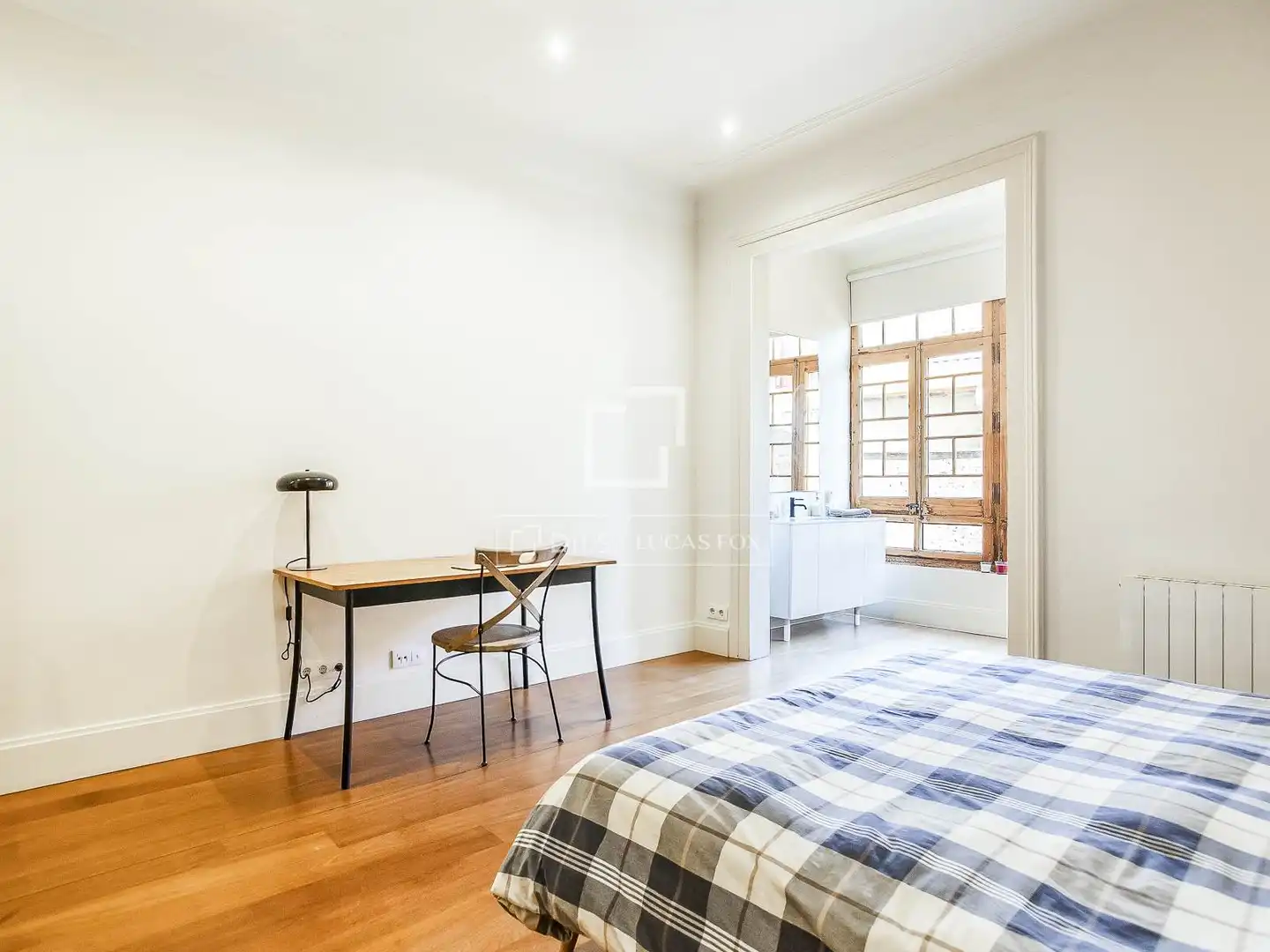Habitación de Piso en venta en Barcelona con Calefacción, Amueblado y Balcón
