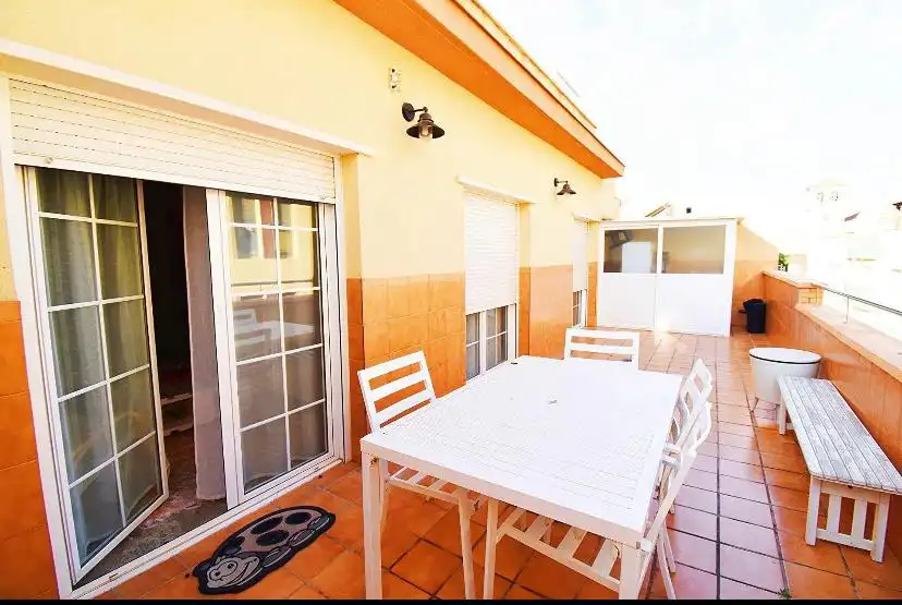 Terraza de Piso en venta en El Ejido con Aire acondicionado, Terraza y Trastero